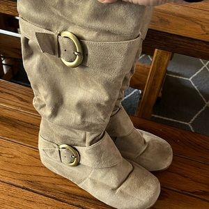 Womens mid calf boots